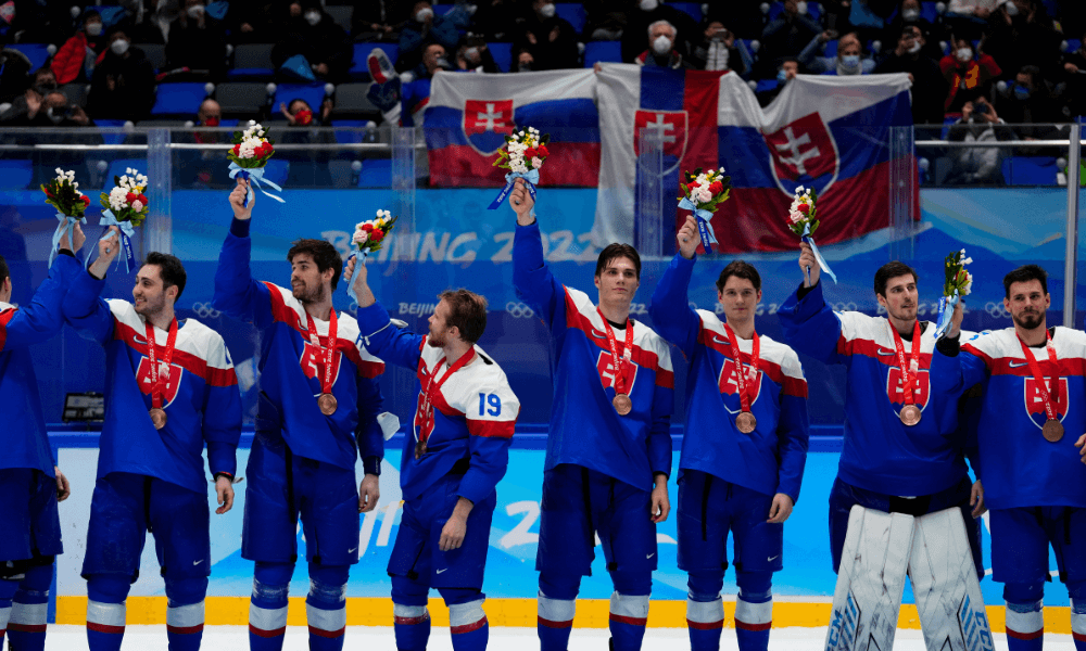Dekorovanie slovenských hokejistov - bronz z olympiády